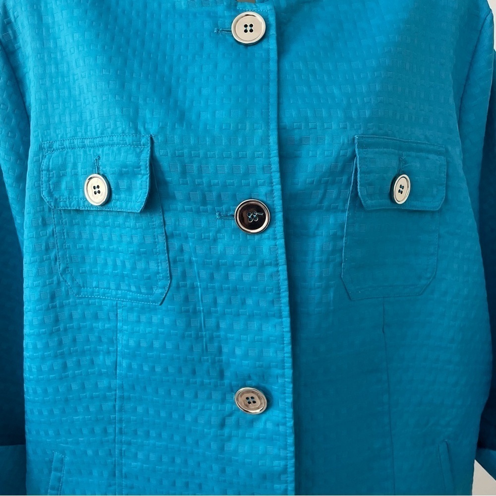 Tanjay Size 18 Blue Textured Button up Jacket, Roll-Tab Sleeves, Four Pockets - Picture 3 of 13